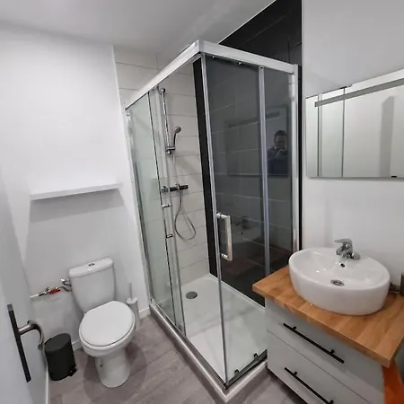 Appartement Studio Calme Et Neuf Proche Du Centre